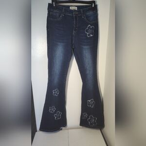 Bamboo Embroidered Blue Jeans Size 9 #615